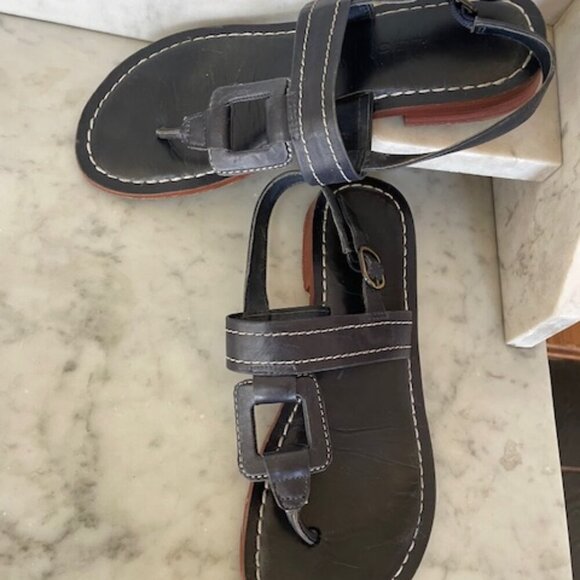 BERNARDO Women's Tegan T-Strap Leather Slingback Sandals 8 - Picture 6 of 16